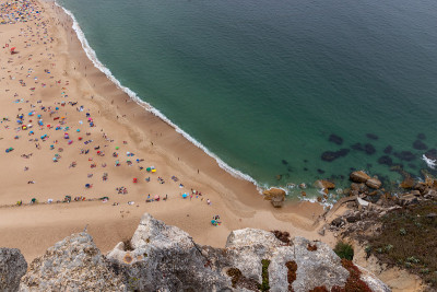Nazaré de Leiria海滩鸟瞰图