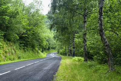 Pirineos路(西班牙加泰罗尼亚)