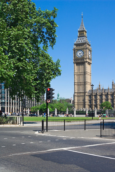 英国伦敦威斯敏斯特的大本钟塔