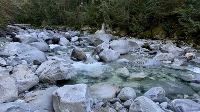 瀑布公园户外森林风景风景美妙绝伦的英属哥伦比亚旅游目的地步道自然旅游国家公园