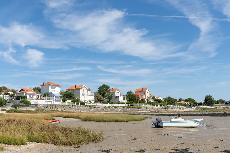 Fouras (Charente-Maritime，法国)，退潮时的海滩