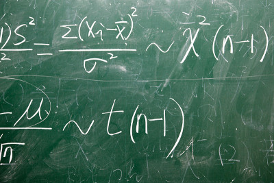 黑板上的数学公式