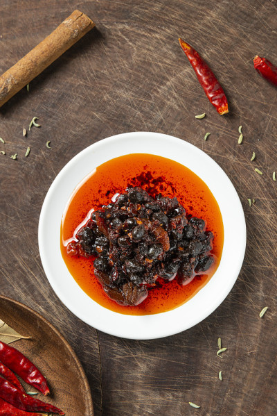 美味的中国辣牛肉酱