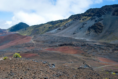 毛伊岛哈雷阿卡拉国家公园的火山口
