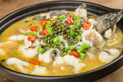 中国菜:美味的腌鱼