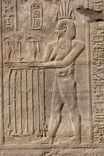 Kom Ombo神庙的象形石刻