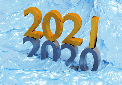 2021年新年假期概念。2021年的数字是2020年的水