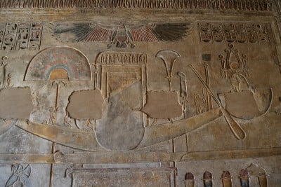 来自埃及卢克索省古埃及哈布神庙(Medinet Habu)的古埃及碑文