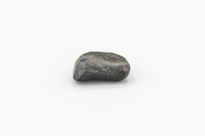 Black magnetic Tektite Meteorite called Atacamaite