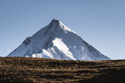 喜马偕尔邦的雪山