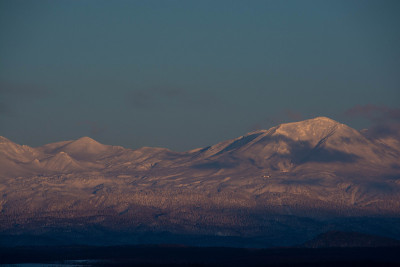 雪山取日落大石山