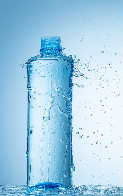 一瓶水