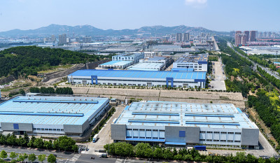 现代化厂房和仓储物流