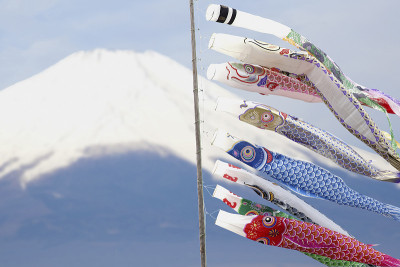 彩带和富士山