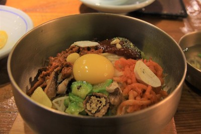 传统全州石锅拌饭——韩国名菜