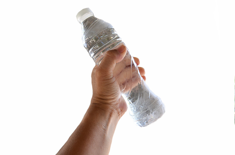 水