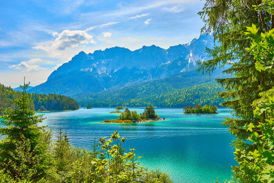 风景如画的湖泊Eibsee