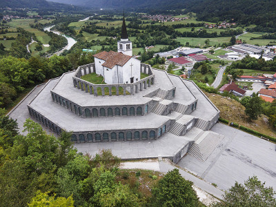 Kobarid Ossuary, Caporetto Memorial from一战。