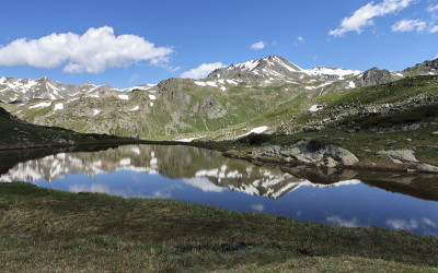 阿尔卑斯山湖