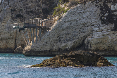 Trabucco del Gargano，佩斯基和维斯特之间的海岸
