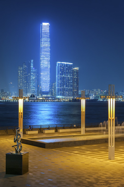 香港