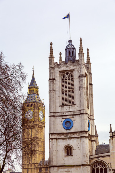 英国伦敦，圣玛格丽特教堂，大本钟塔