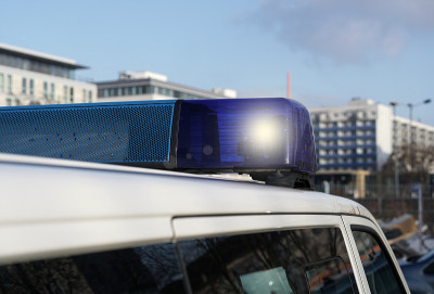 警车