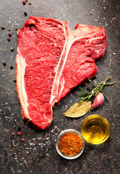 生的鲜肉t骨牛排