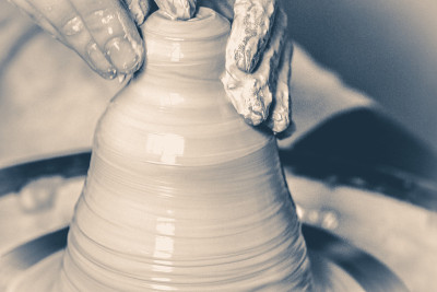 做一个粘土容器