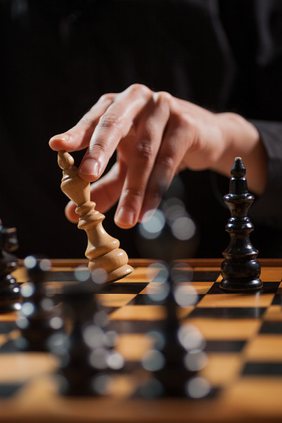 人下棋