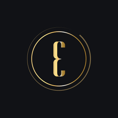 首字母E标志与金色豪华概念。E标志设计现代和高级标志模板的美丽，时尚，奢侈，水疗和布品牌