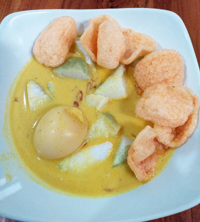 印度尼西亚传统食物-龙东萨尤尔