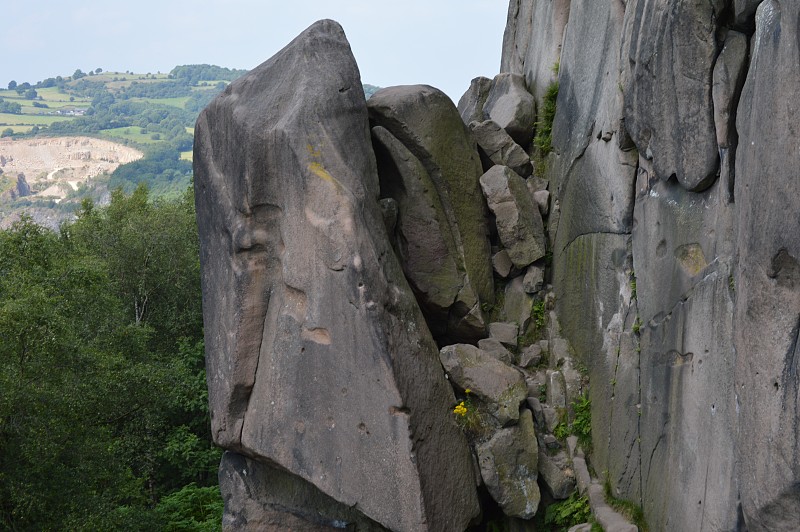 黑岩,Debyshire