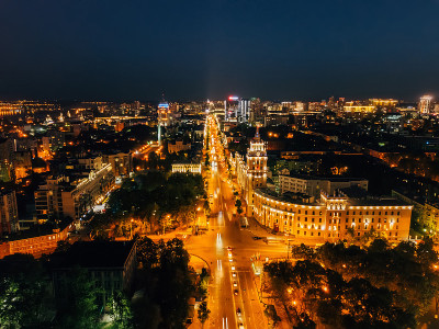 沃罗涅日夏夜，鸟瞰图。东南方铁路的管理和革命前景