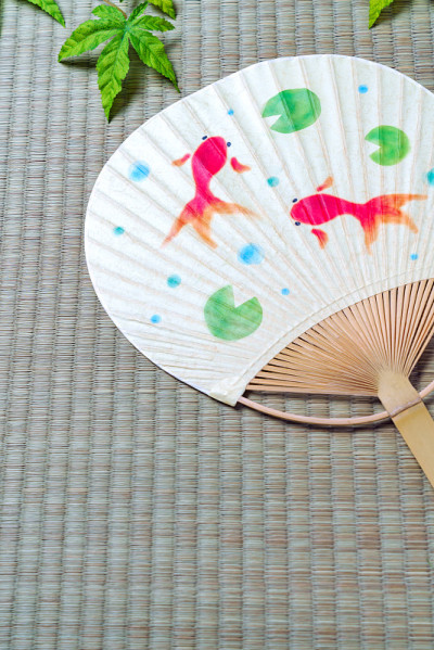 日本夏日场景与日本扇