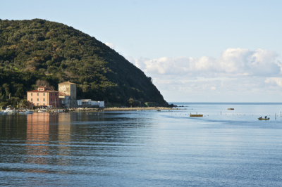 Baratti港