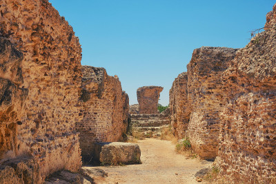废墟的地下安东尼条款。在迦太基发掘Thermae，古罗马建筑。突尼斯18 06 2019