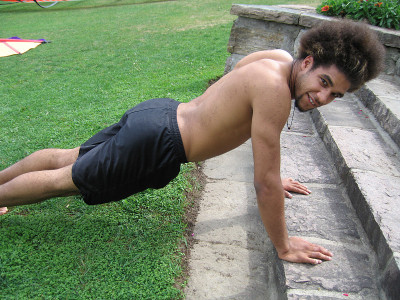 青少年做Pushups_2