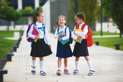 快乐的孩子，女朋友，女学生，小学