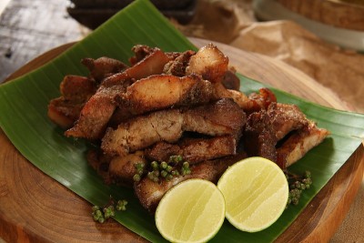 Babi Panggang Karo，来自北苏门答腊岛巴塔克部落的烤猪肉