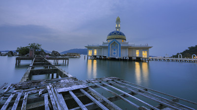 浮动的清真寺