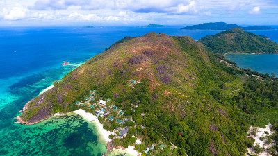 鸟瞰图:塞舌尔马埃岛附近的瑟夫岛