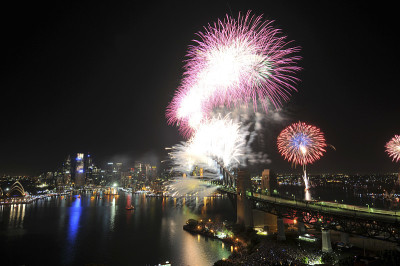 第一次爆炸2008