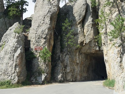 针眼隧道，卡斯特州立公园