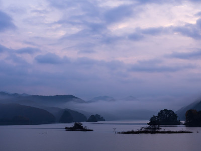 福岛的秋本湖，