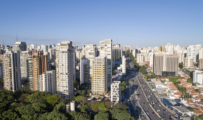 圣保罗市和德马尤大道23号。op圣保罗城市天际线，建筑和城市景观。