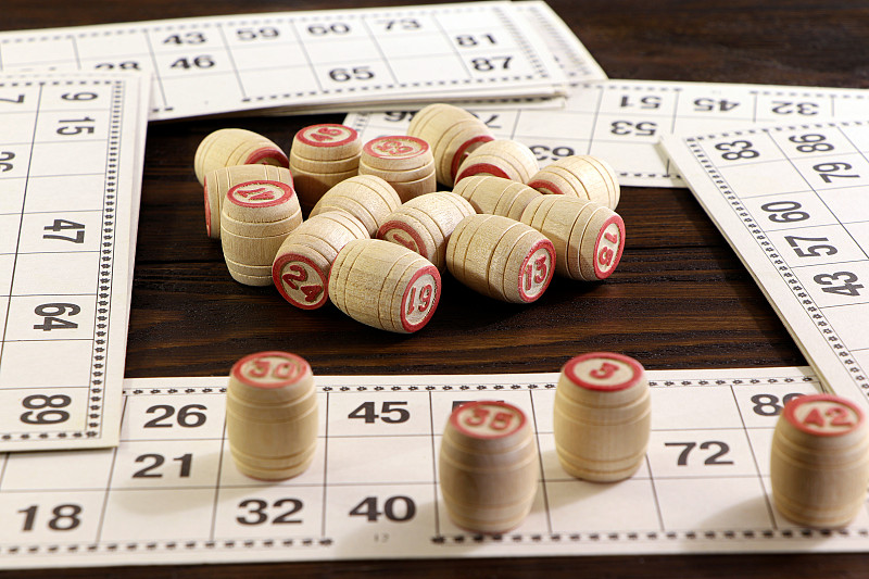 有木桶的棋盘游戏乐透。洛托卡片。宾果游戏。赌博。