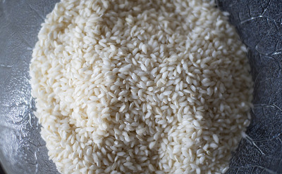 Rice in a plate ready to cook