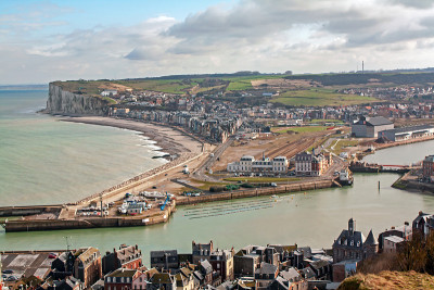 Treport。从露台眺望海滨的全景。Seine-Maritime。诺曼底