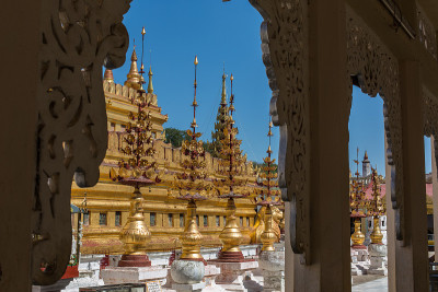 缅甸仰光的寺庙外景